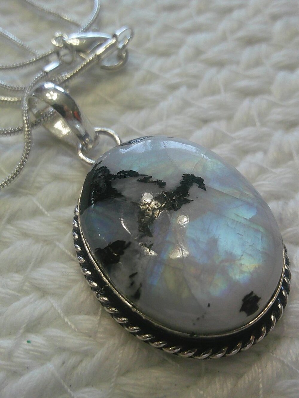 Beautiful RAINBOW MOONSTONE Handmade Sterling 925 Pendant/Chain #345F